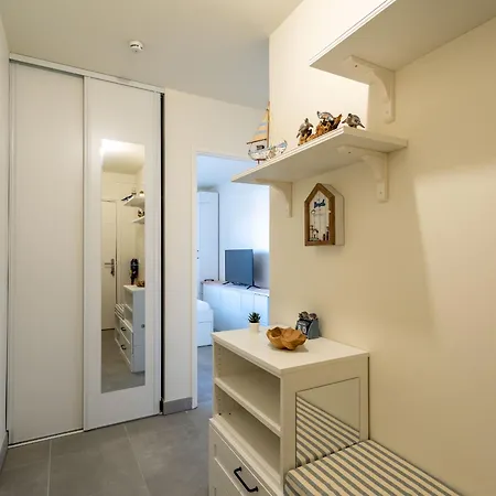 Moderne A Plage, Proche De L'ocean, Pour 6 Pers, Terrasse Est - Fr-1-50-159 *